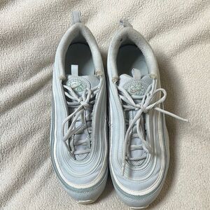 Nike Women's Sneakers - Light Gray